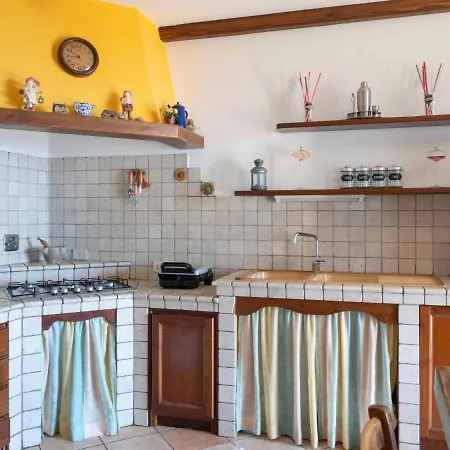 Apartment Casa Della Mimosa By Interhome